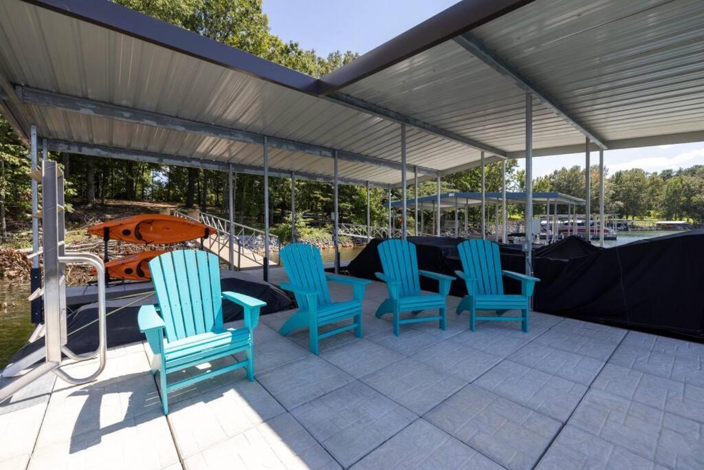 New Home, Dock, Kayaks, Game Room, Water Views Winchester Exterior foto